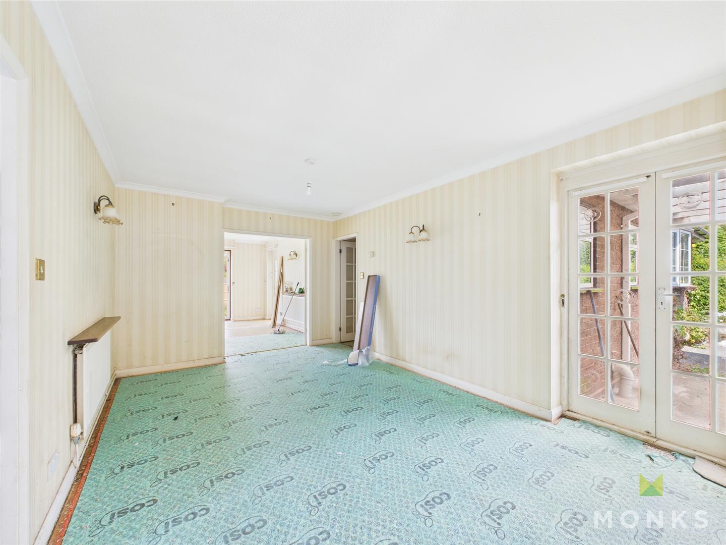 Mijus 16 Back Lane, Shrewsbury, SY4 3LA SSTC